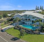 Beachside luxury Sunrise Beach - Accommodation Gold Coast