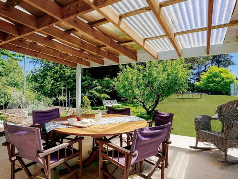 Hardigreen Park Spacious With Tennis Court - Accommodation Gold Coast 4