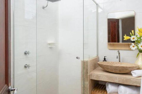 Ocean Mist Cottage Across From Pet Friendly Beach - Accommodation Gold Coast 3