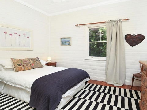 Poppy Cottage Delightful Pet Friendly Weatherboard - Accommodation Gold Coast 1