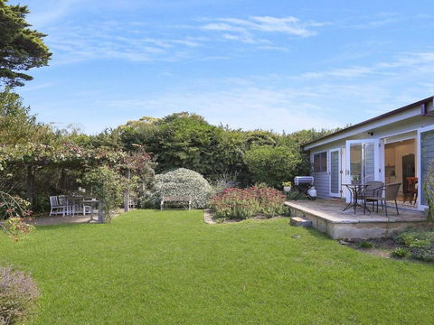Poppy Cottage Delightful Pet Friendly Weatherboard - Accommodation Gold Coast 4