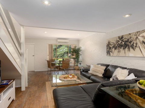 Tehidy Townhouse Translation A Place Of Retreat - Accommodation Gold Coast 6