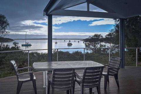 Rest A Shore Coffin Bay - Gold Coast 4U 5