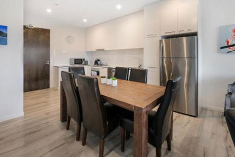 Seaside Apartment Getaway - Gold Coast 4U 3