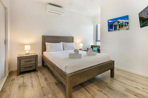 Seaside Apartment Getaway - Gold Coast 4U 4