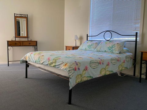 Sheoak Holiday Home - Gold Coast 4U 3