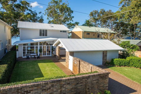 A Foreshore Salamander Bay - Accommodation Gold Coast 2