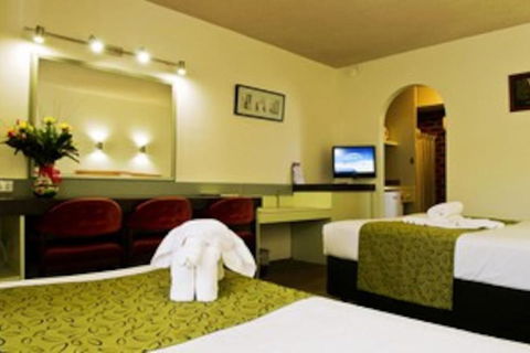 Classic Twin Bed Room 1 In Oakleigh - Accommodation Gold Coast 2