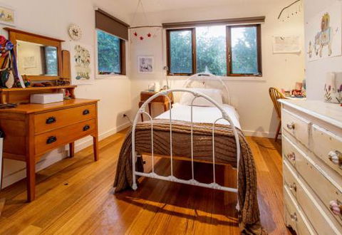 BAY VIEWS On MANNA DROMANA - Accommodation Gold Coast 6