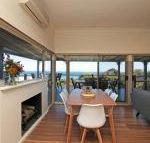 BAY VIEWS on MANNA DROMANA - Gold Coast 4U