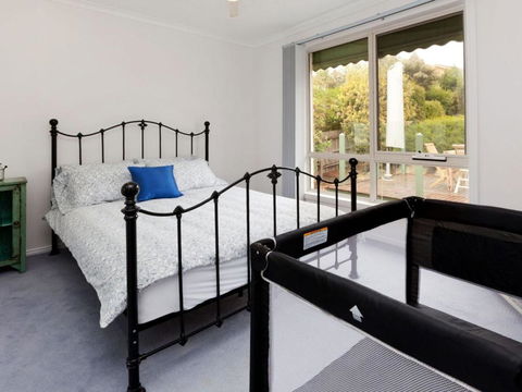 DROMANA BAY VIEWS DROMANA - Accommodation Gold Coast 4