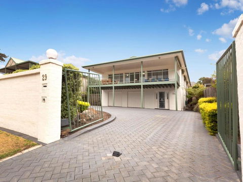 DROMANA BAY VIEWS DROMANA - Accommodation Gold Coast 1