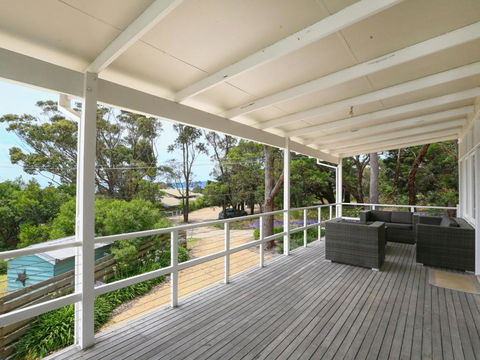 DROMANA BEACH SHACK... - Accommodation Gold Coast 6