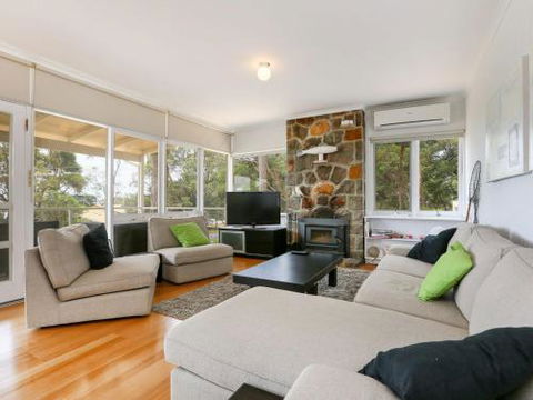 DROMANA BEACH SHACK... - Accommodation Gold Coast 3