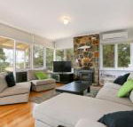 DROMANA BEACH SHACK... - Gold Coast 4U