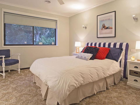 ROANJOKA DROMANA.... - Accommodation Gold Coast 6
