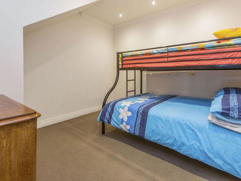 SEA GRANGE MORNINGTON - Accommodation Gold Coast 2