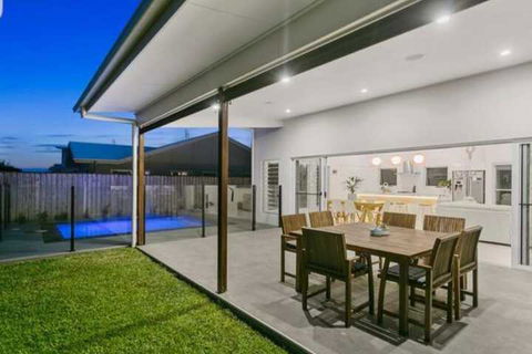 THE BEACH OASIS At 360 - Accommodation Gold Coast 5