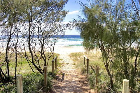 THE BEACH OASIS At 360 - Accommodation Gold Coast 6