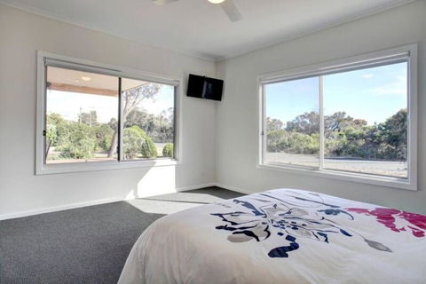 Grey On The Bay - Accommodation Gold Coast 1