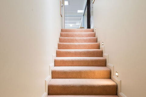 Hilltop House - Gold Coast 4U 2
