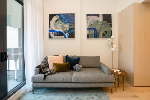 IFSuites Melbourne Village - Accommodation Gold Coast 6