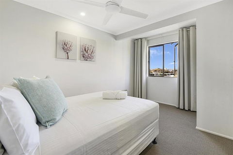 CANAL HOME NEAR MOOLOOLABA Kooringal - Accommodation Gold Coast 2