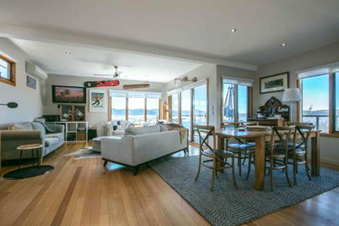 Snowy Mountains Townhouse - Accommodation Gold Coast 0