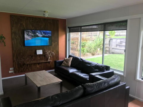 BEACHPOINT COTTAGE - Accommodation Gold Coast 5