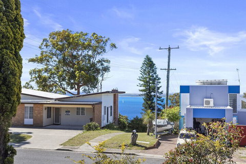 Government Road 65 - Accommodation Gold Coast 2