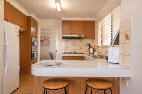 42 Rosemary Lane Â· Central Orange Spacious Family Home Quiet Lane - Gold Coast 4U 4