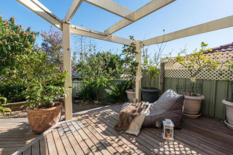 ULTRA SPACIOUS STYLISH HOME In PRESTONS SYDNEY - Accommodation Gold Coast 5