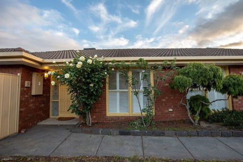 Quiet & Peaceful 3bed2bath Home @keilor Downs - Accommodation Gold Coast 1