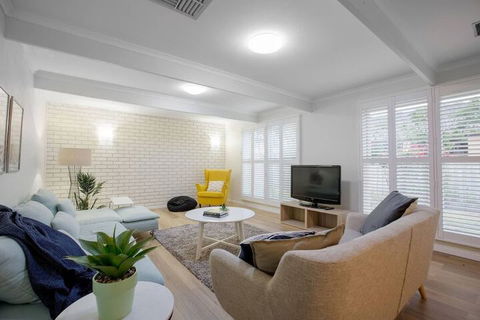 Quiet & Peaceful 3bed2bath Home @keilor Downs - Accommodation Gold Coast 4