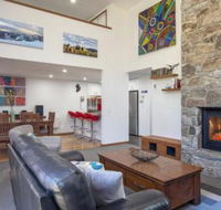 Ski Fall - Accommodation Gold Coast
