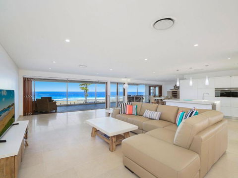 Ocean Oasis 13 Curtis Parade - Gold Coast 4U 4