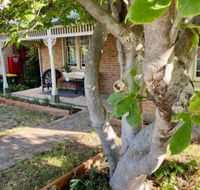 SUMMER HOUSE CENTRAL LOCATION Near PARK - Gold Coast 4U
