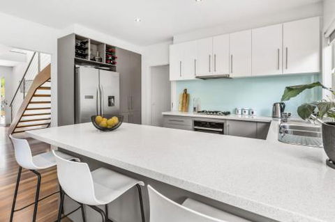 BANGALOW MORNINGTON - Accommodation Gold Coast 2