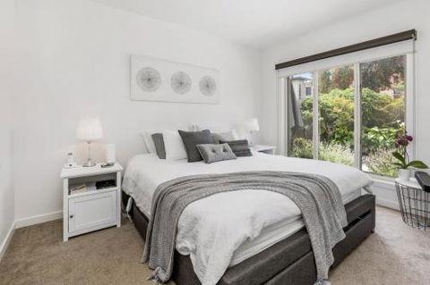 BANGALOW MORNINGTON - Accommodation Gold Coast 5