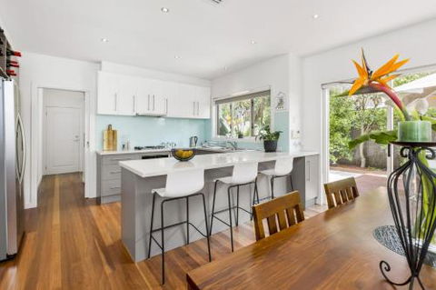 BANGALOW MORNINGTON - Accommodation Gold Coast 6