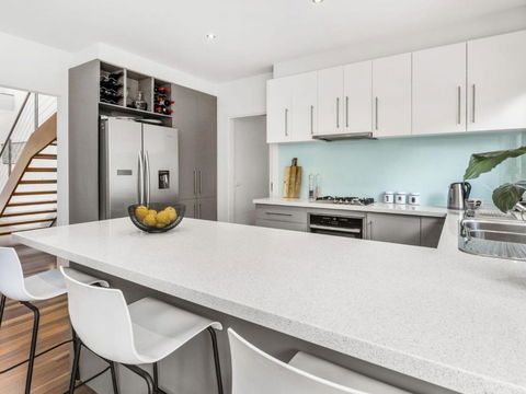 BANGALOW MORNINGTON - Accommodation Gold Coast 1
