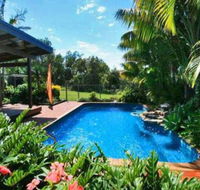 Illalangi views pool walk to beach - Accommodation Gold Coast
