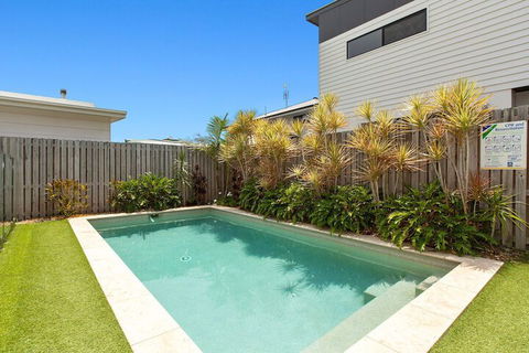 BEACHSIDE HAVEN - Accommodation Gold Coast 1