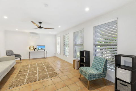 20 Ray Street Sunshine Beach - Accommodation Gold Coast 7