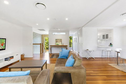 20 Ray Street Sunshine Beach - Accommodation Gold Coast 6