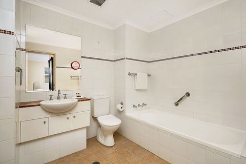 HC102 Karrabee Avenue Huntleys Cove - Accommodation Gold Coast 3