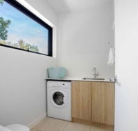 Designer Taste 2BR Townhousehawthorn - Accommodation Gold Coast