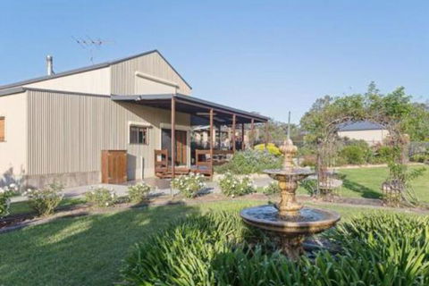 Kelman Cottage Tucked Away With Pool + Native Wildlife - Gold Coast 4U 6