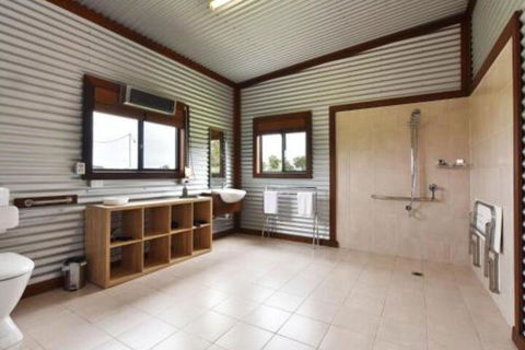 Kelman Cottage Tucked Away With Pool + Native Wildlife - Gold Coast 4U 7