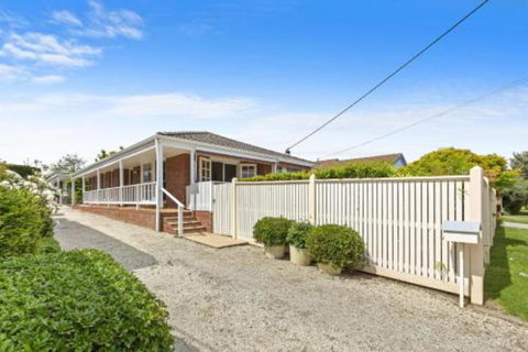 YIN YANG MOUNT ELIZA - Accommodation Gold Coast 7